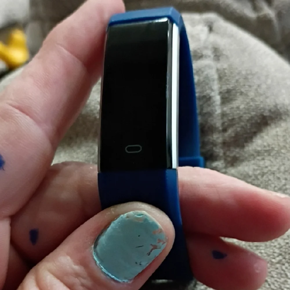 Source Unknown Smartwatch with Blue Band